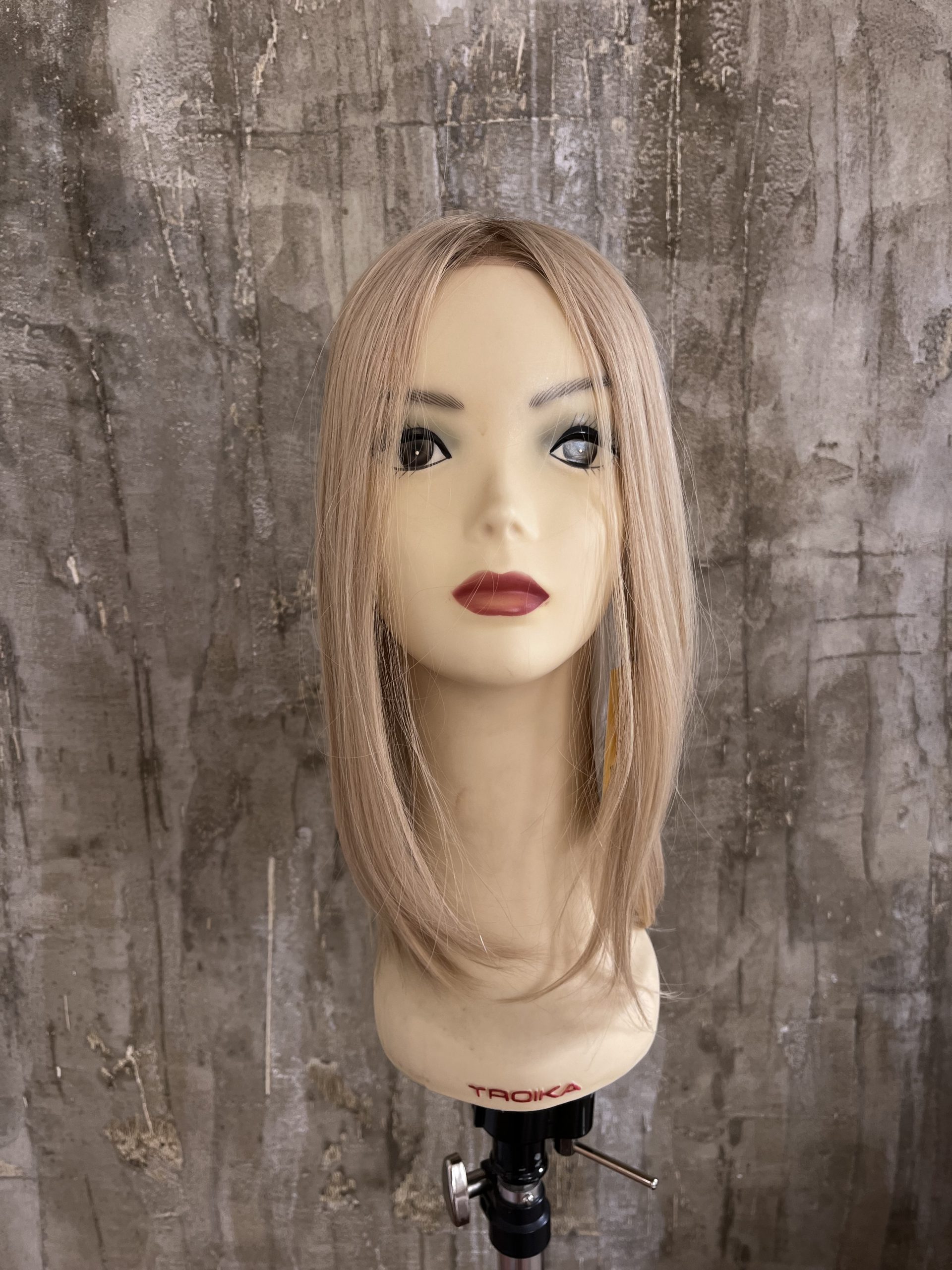 100% EUROPEAN PROCESSED HUMAN HAIR TOPPER 19" BLOND