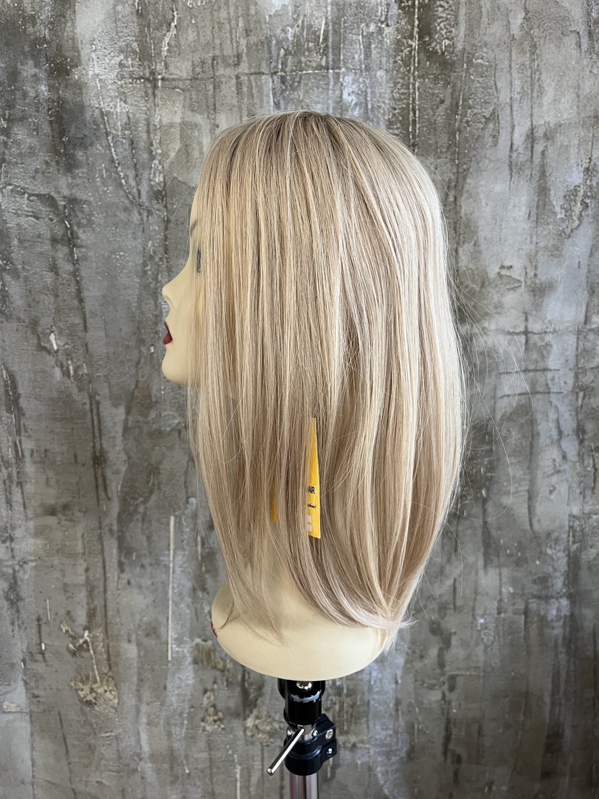 100% EUROPEAN PROCESSED HUMAN HAIR TOPPER 19" BLOND - Image 2