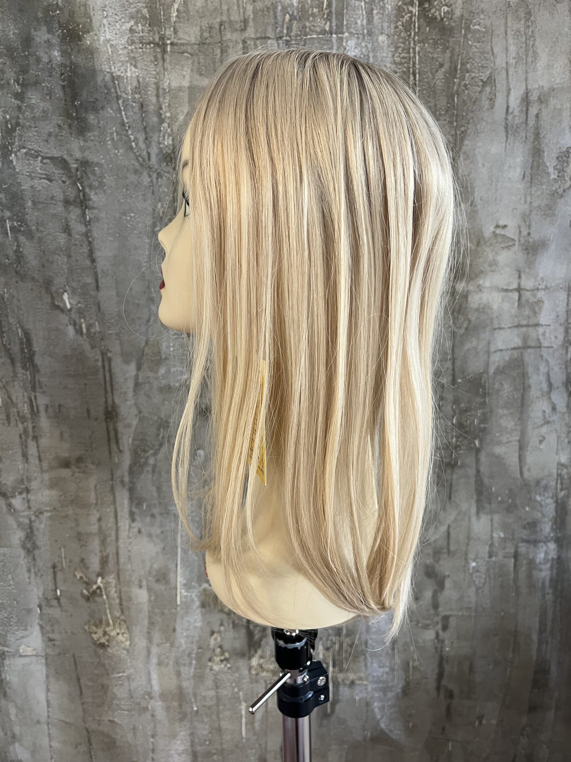 100% EUROPEAN PROCESSED HUMAN HAIR TOPPER 19" BLOND WITH SOFT ROOTS - Image 2