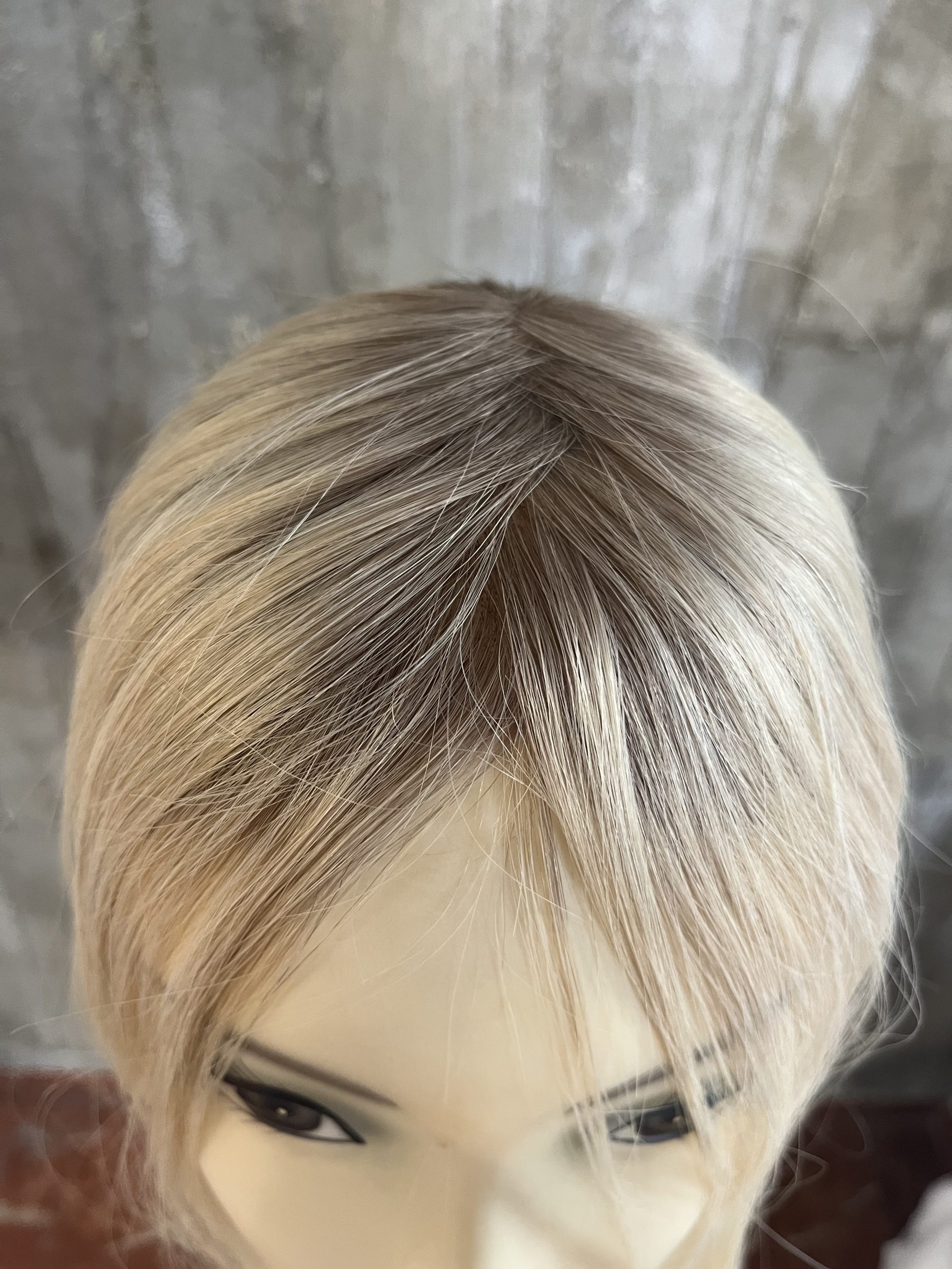 100% EUROPEAN PROCESSED HUMAN HAIR TOPPER 19" BLOND WITH SOFT ROOTS - Image 5