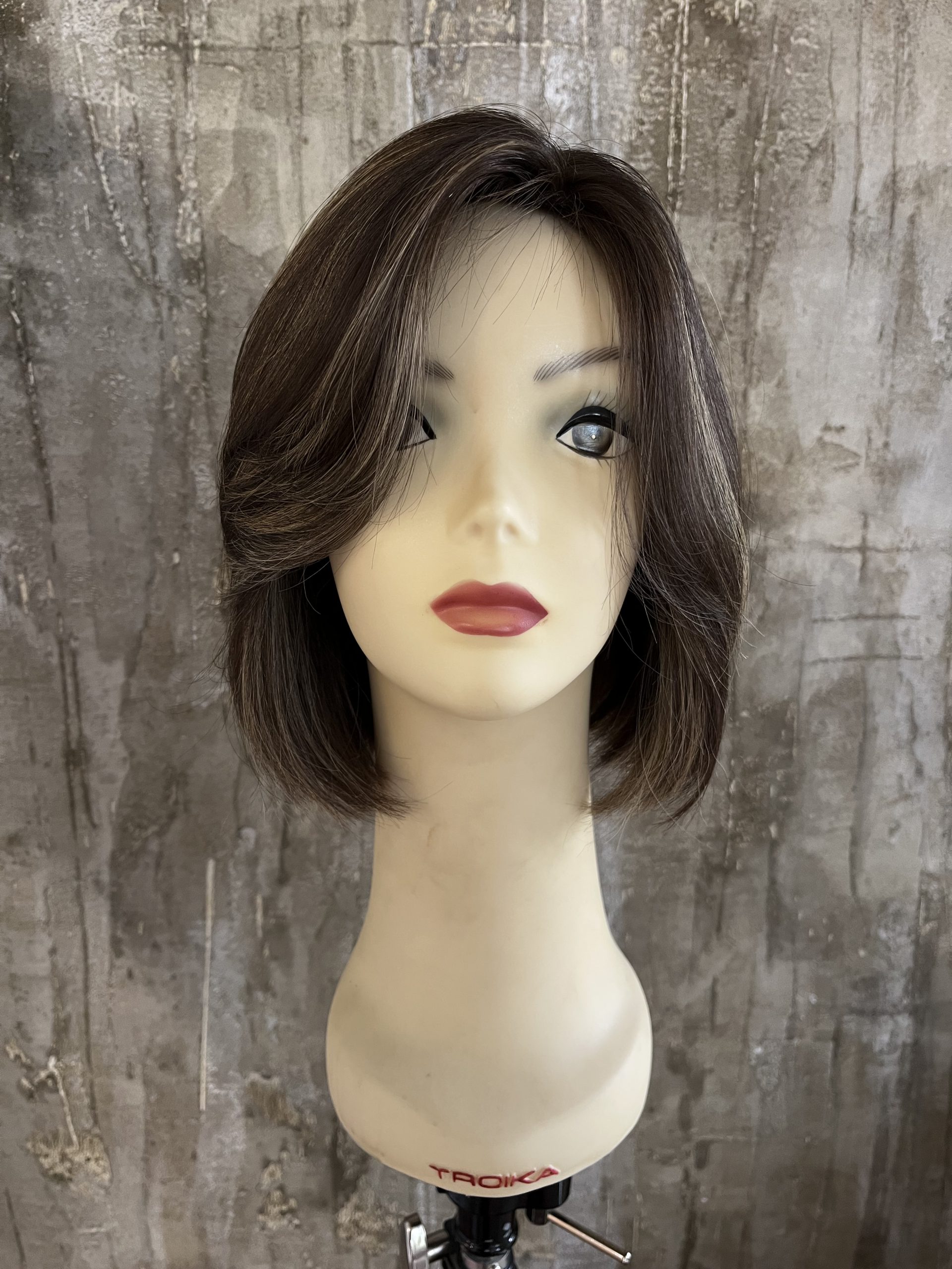 100% EUROPEAN VIRGIN HUMAN HAIR 13.5" LIGHT BROWN WITH BLOND HIGHLIGHTS