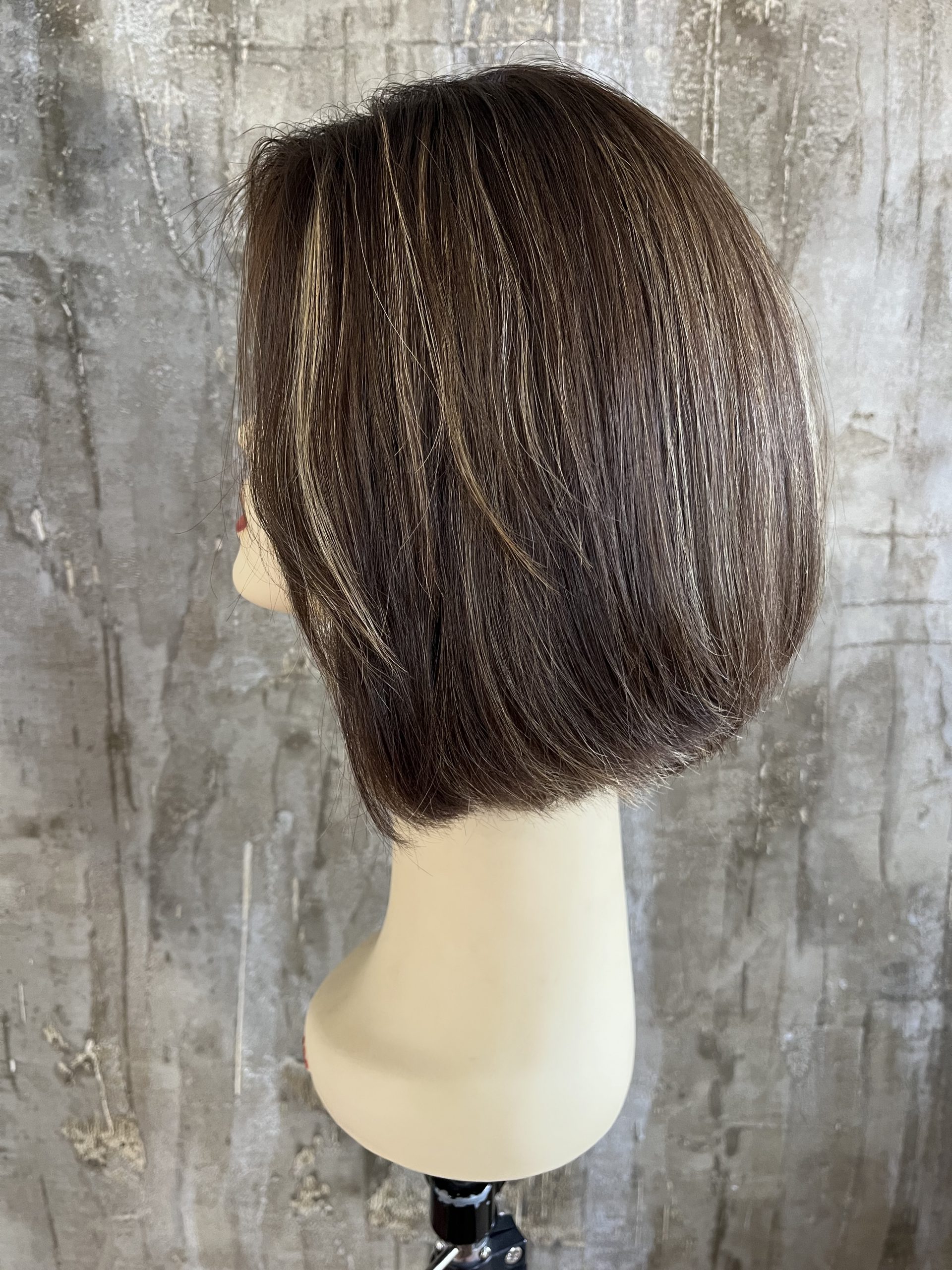 100% EUROPEAN VIRGIN HUMAN HAIR 13.5" LIGHT BROWN WITH BLOND HIGHLIGHTS - Image 2